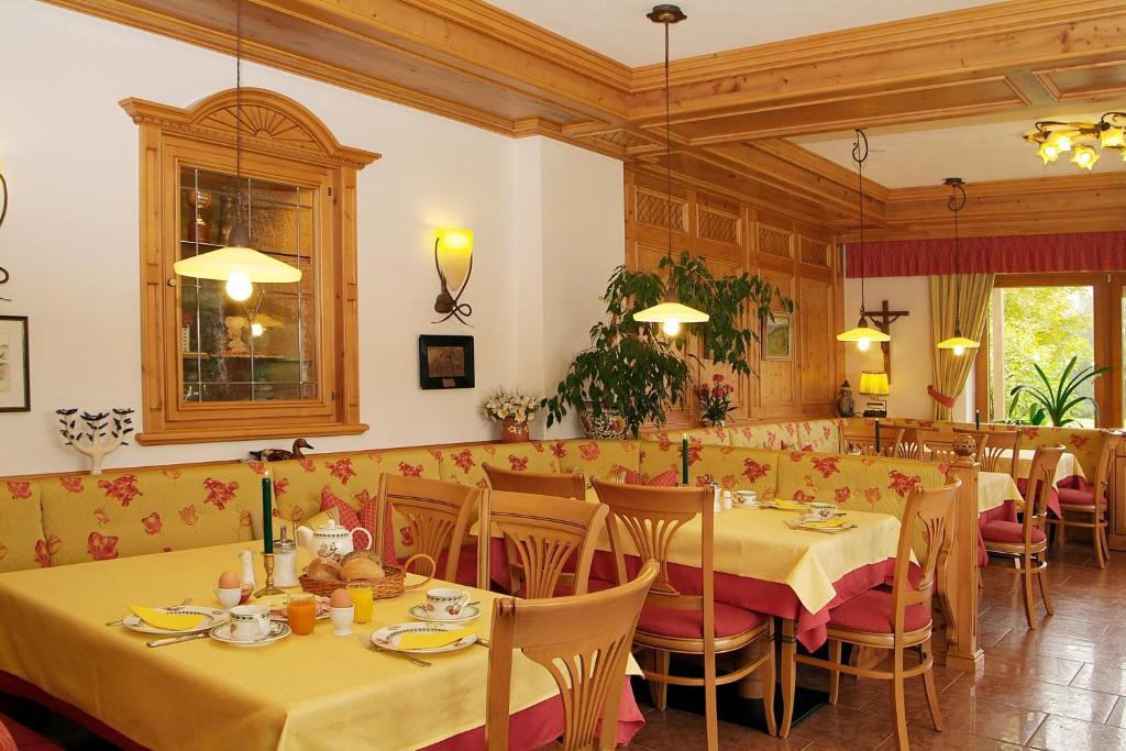 Hotel Gasthof Jaegerhaus Sankt Peter Ngoại thất bức ảnh