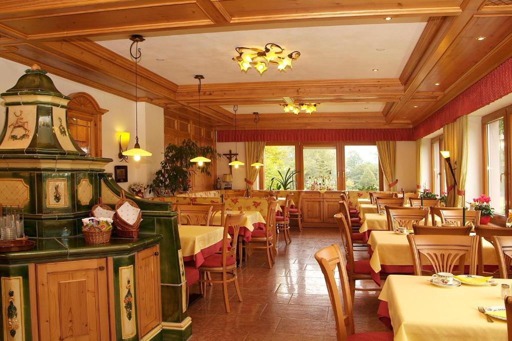 Hotel Gasthof Jaegerhaus Sankt Peter Ngoại thất bức ảnh